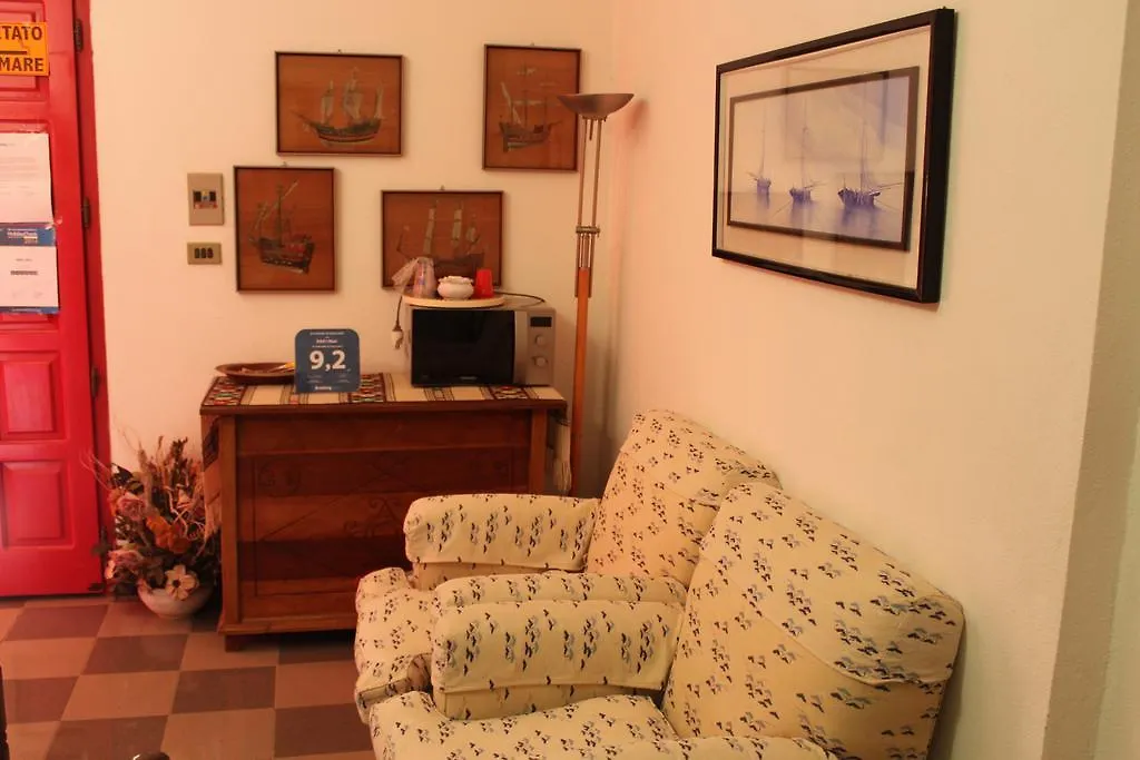 Torpè B&B I Mari לינה וארוחת בוקר