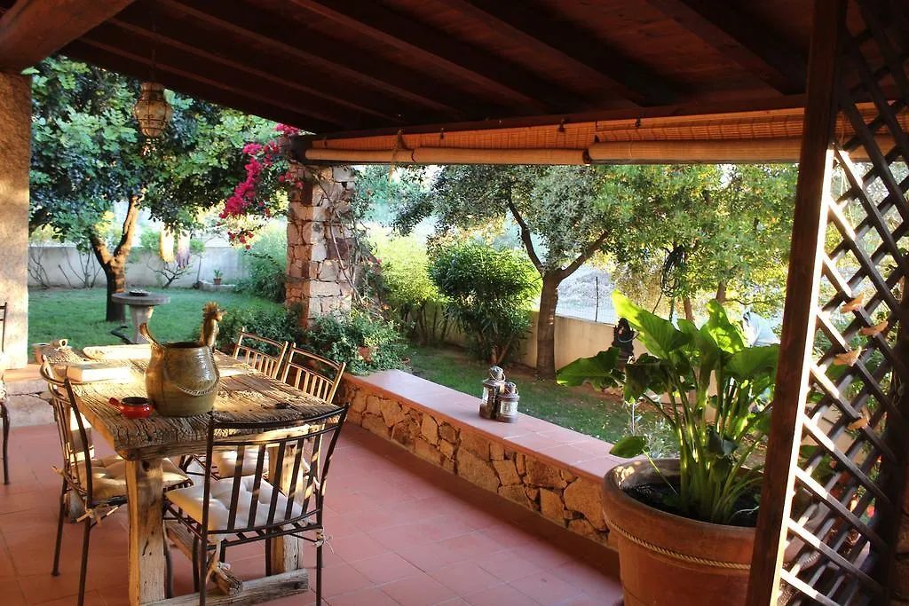 Oda ve Kahvaltı B&B I Mari Torpè