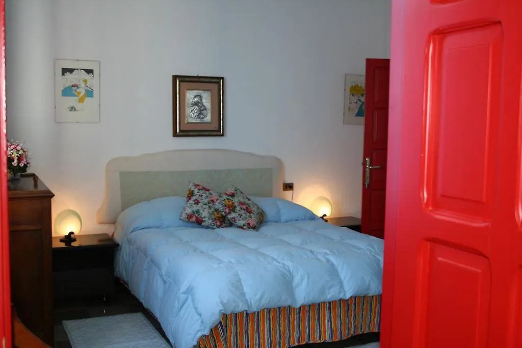 Oda ve Kahvaltı B&B I Mari Torpè