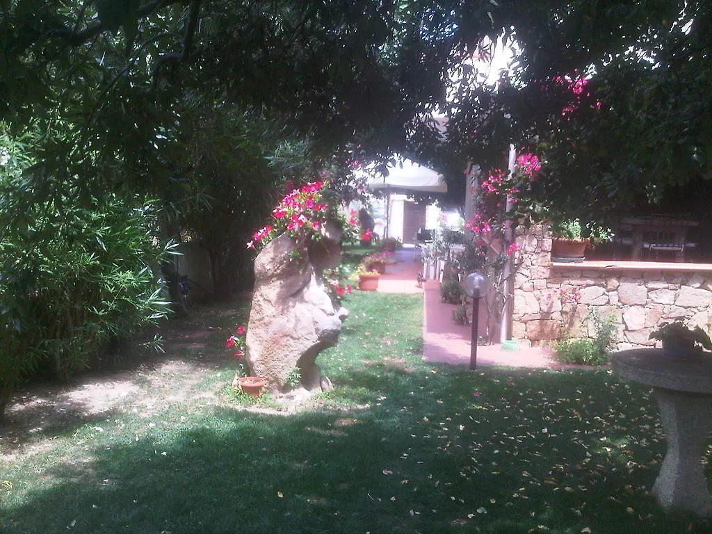 Oda ve Kahvaltı B&B I Mari Torpè İtalya
