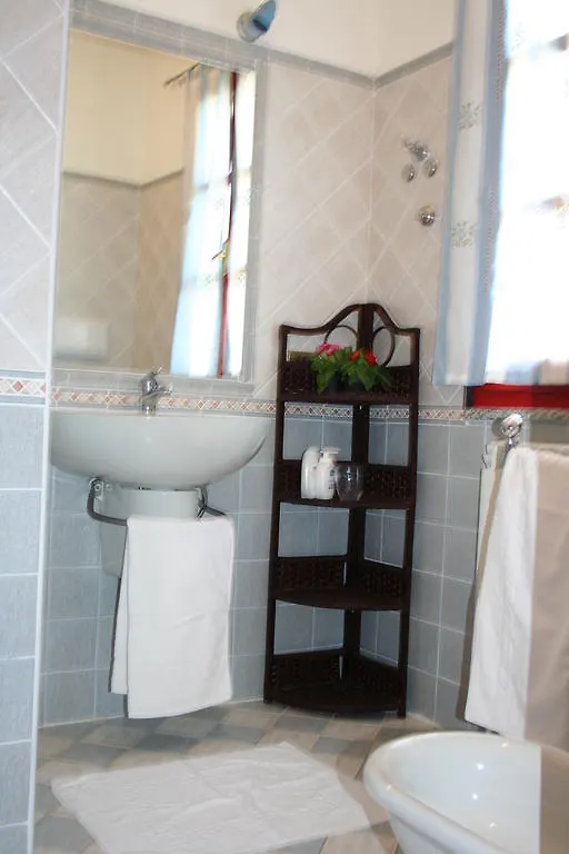 B&B I Mari Torpè Oda ve Kahvaltı