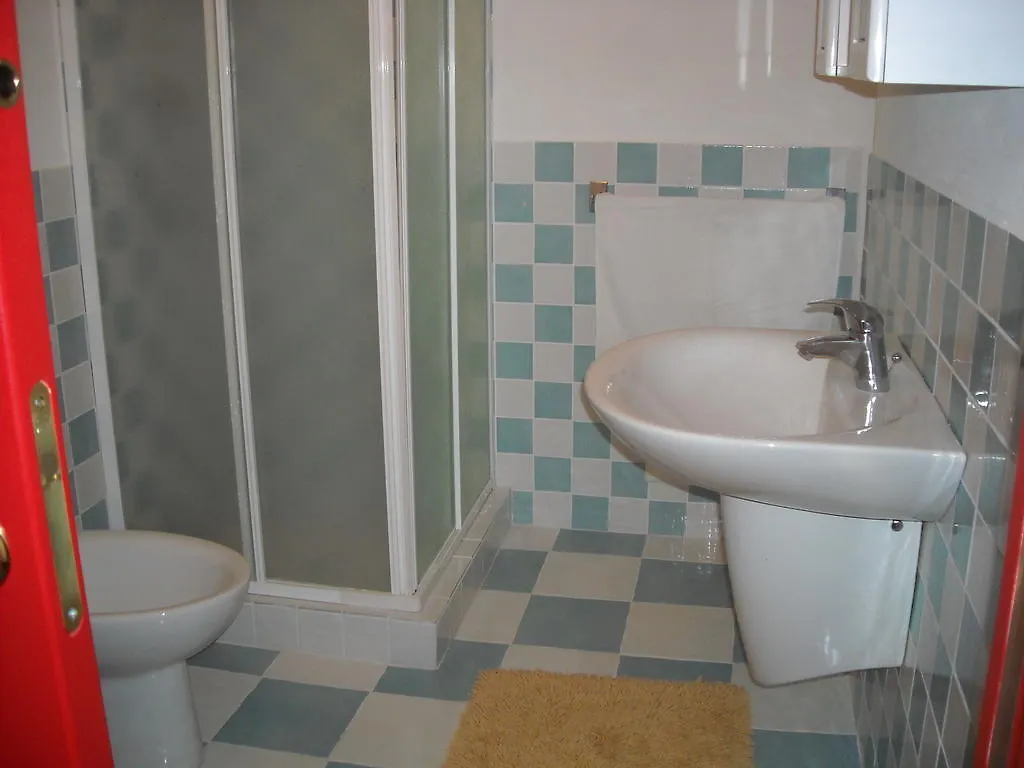 Oda ve Kahvaltı B&B I Mari Torpè